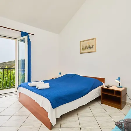 Apartment Hansal Saplunara