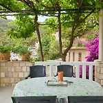 Apartments Jany Apartament Saplunara