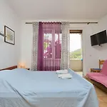Apartments Jany *