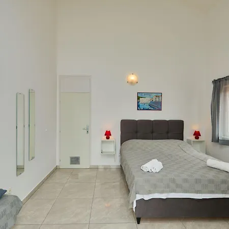 Apartment Hansal
