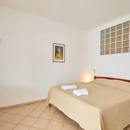 Jany Apartman Saplunara