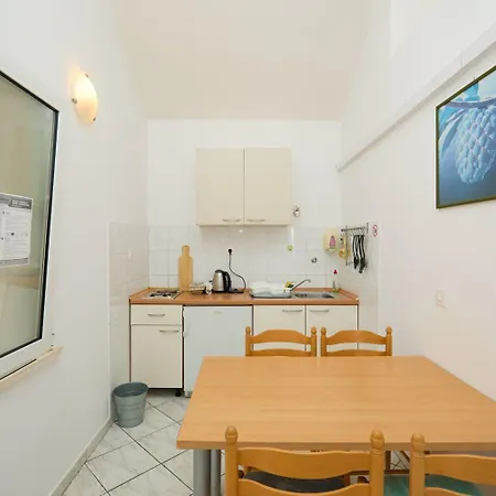 Jany Apartment Saplunara