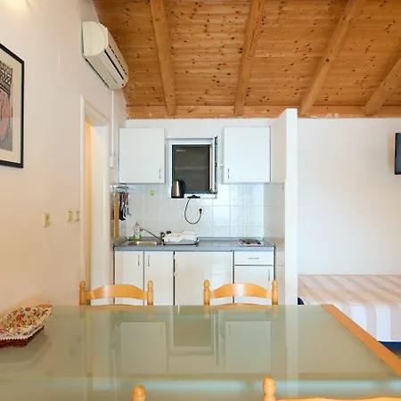Jany Apartman