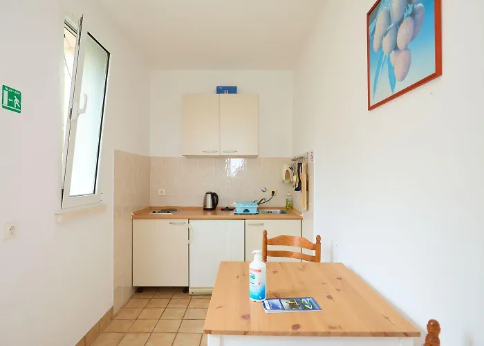 公寓 Apartments Jany 萨普伦纳拉