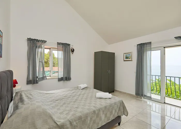 公寓 Apartments Jany 萨普伦纳拉